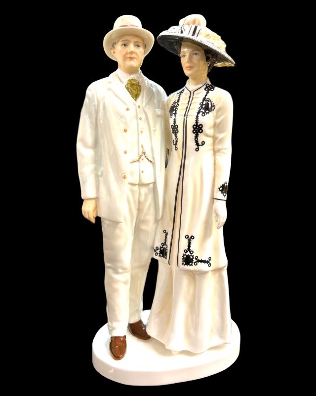 Royal Doulton Downton Abbey Lord & Lady Grantham Figurine HN5842 - Ltd Ed 1200