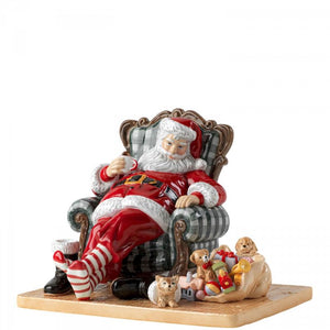 Royal Doulton Restful Moment 2021 Annual Father Christmas Figurine of the Year - HN5942 - LAST ONE